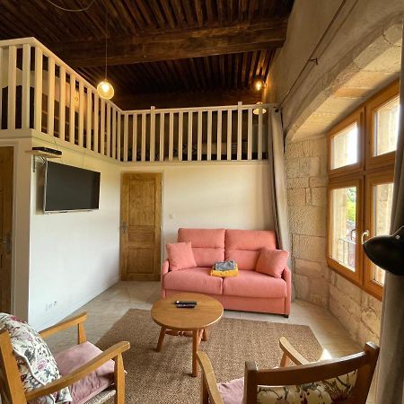 Chateau De Latour Sur Sorgue Marnhagues-et-Latour Bagian luar foto